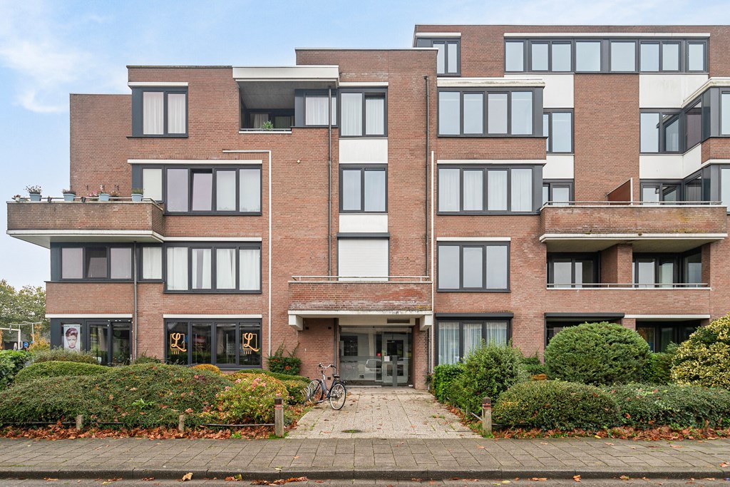 Beethovenhof 77 in Terneuzen