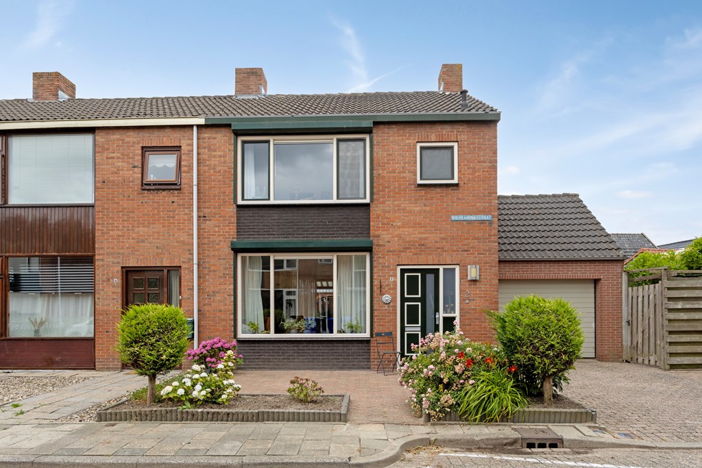 Wilhelminastraat 2 in Hoek